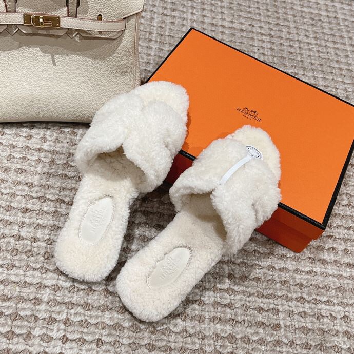 Hermes Slippers